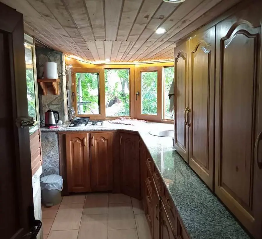 Kitchen area